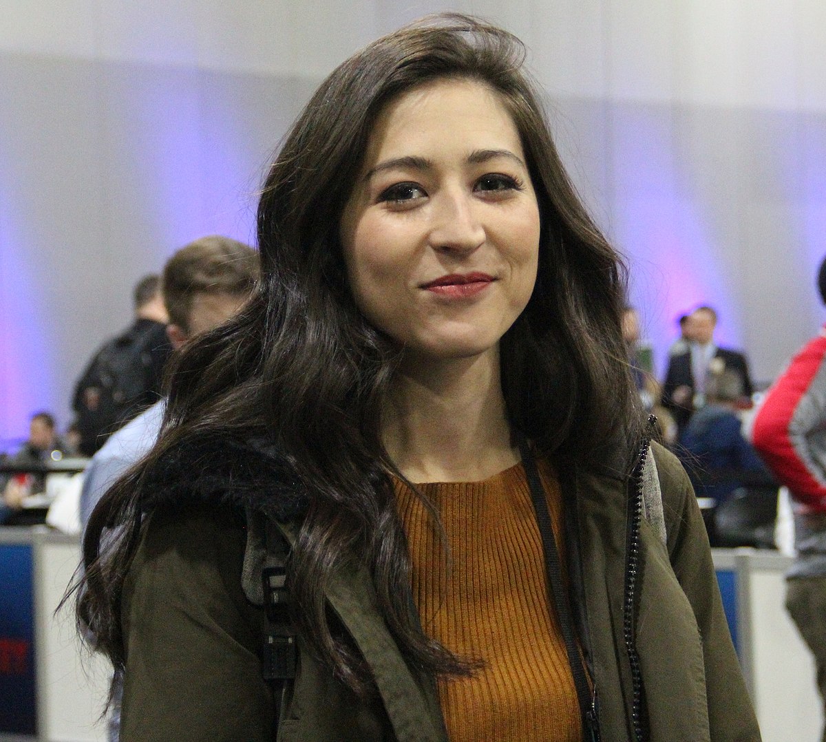 File:Mina Kimes Jan 2019 1.jpg - Wikipedia.