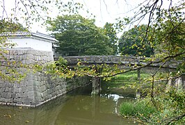 Vorburg, Brücke