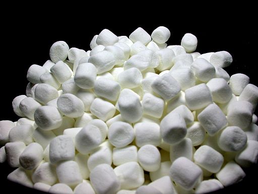 Mini marshmallows in bowl