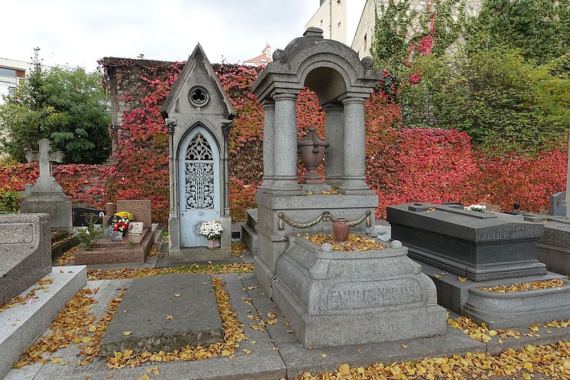 File:Montparnasse cemetery @ Montparnasse @ Paris (30654286661).jpg