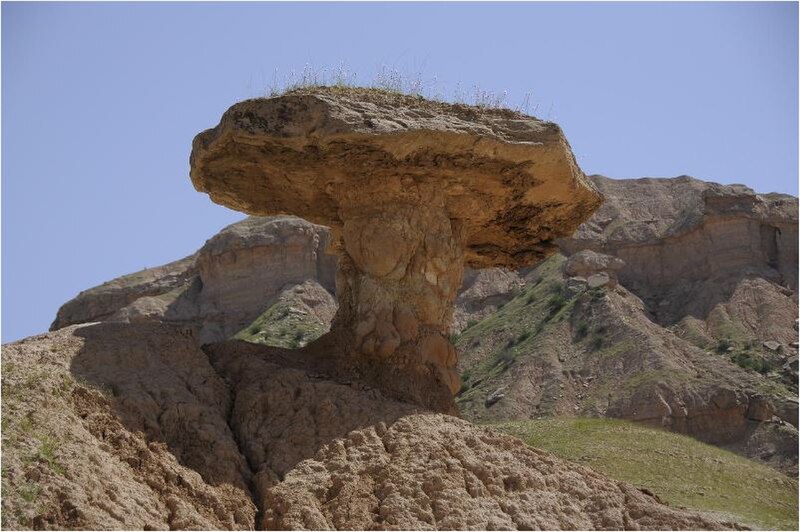 File:Mushroom rock.jpg