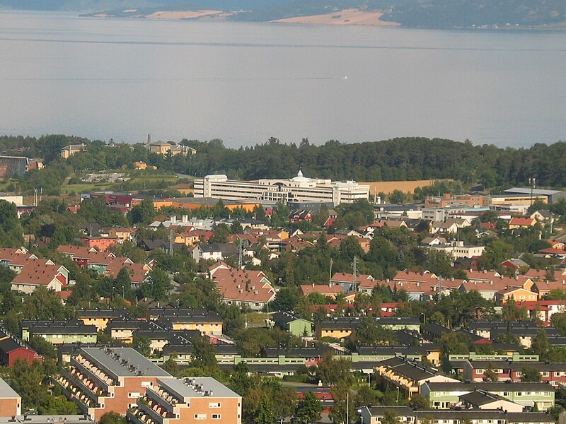 File:NTNU Trondheim 9.jpg