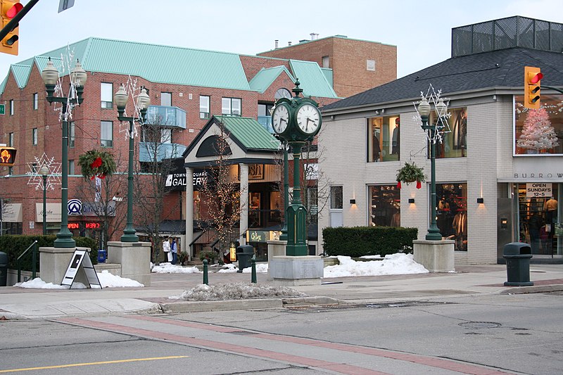 File:Oakville-Ontario-Downtown.JPG