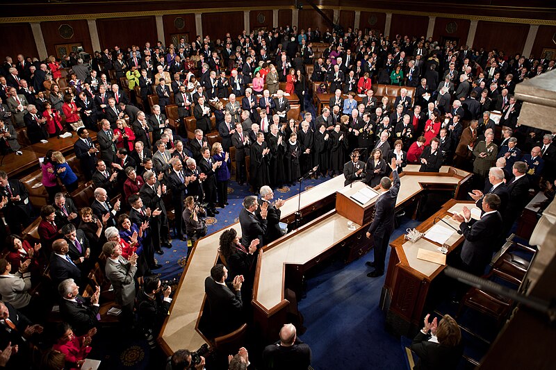 File:Obama waves State of the Union 2011.jpg