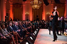 2013 honoree Carole King performing for president Barack Obama and others at the White House. P052213PS-1801 (9097271228).jpg