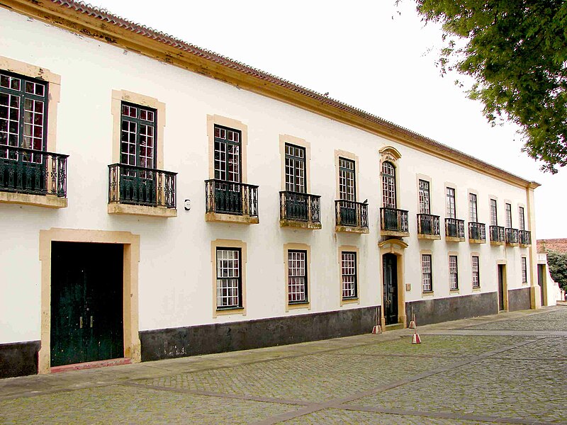 File:Palácio dos Capitães Generais, Exterior, ilha Terceira, Açores.jpg