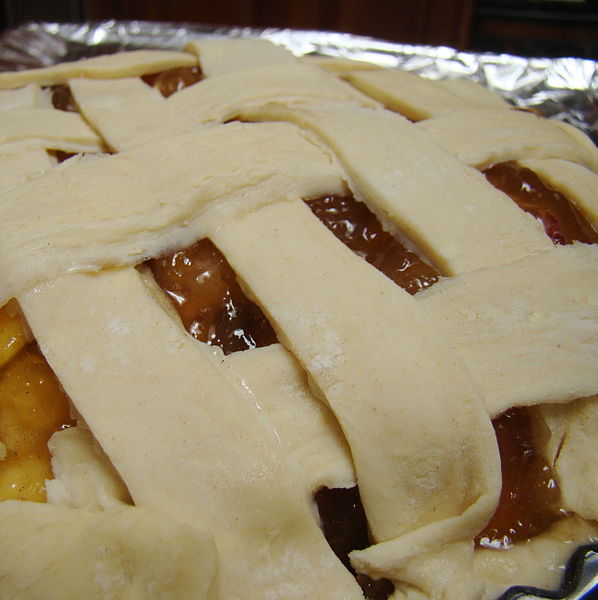 File:Peachy Bartlett Pear Vegan Tart (3786870561).jpg