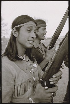 Fotografia do protesto dos índios americanos em Seattle, Washington - NARA - 594285.jpg