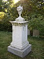 Pitman family marker, Mount Auburn Cemetery (4402353191).jpg