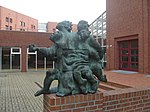 Sculptuur op het terrein van het Onderwijs- en Onderzoekscentrum van de Federale Financiële Dienst in Münster