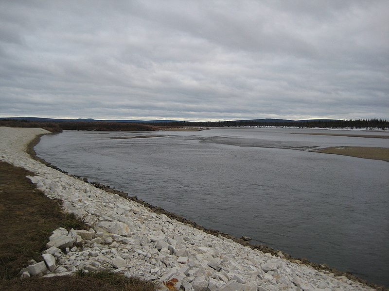 File:Porcupine River.jpg