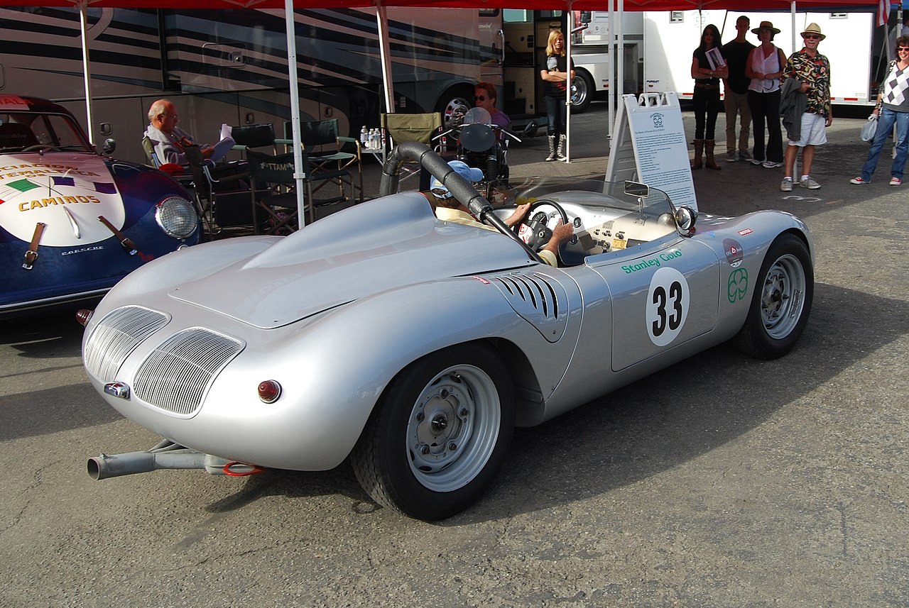 Image of Porsche RSK 718 number 33 (7482877984)