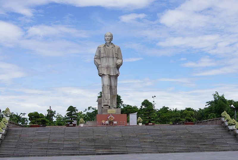 Nếu bạn muốn tìm hiểu về lịch sử và văn hóa của Nghệ An, thì không gì tốt hơn là truy cập vào trang web Wikipedia của tỉnh này. Đó là một kho thông tin đáng kinh ngạc, mô tả về các di sản văn hóa và du lịch, cũng như lịch sử và các sự kiện nổi bật của Nghệ An.