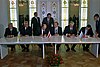 Кравчук, Шушкевич і Єльцин підписують Біловезьку угоду. 8 грудня 1991