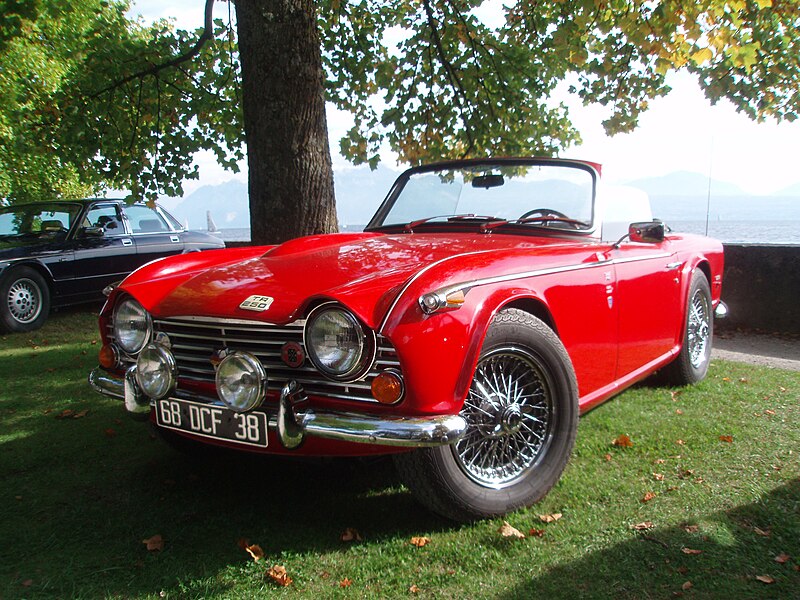 File:Red Triumph TR250 in Morges.jpeg