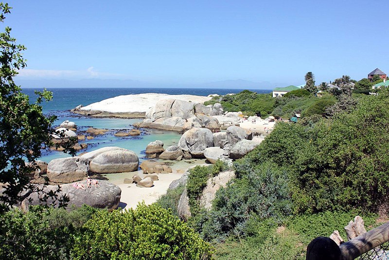 File:Simons Town - beach - panoramio.jpg