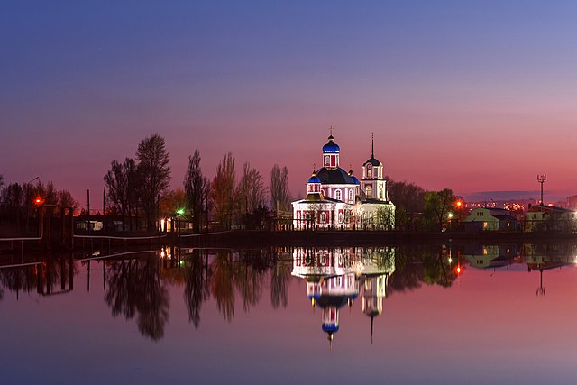 Воскресенская церковь в Славянске