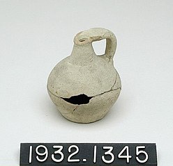 Small Commonware Pitcher, Yale University Art Gallery, inv. 1932.1345