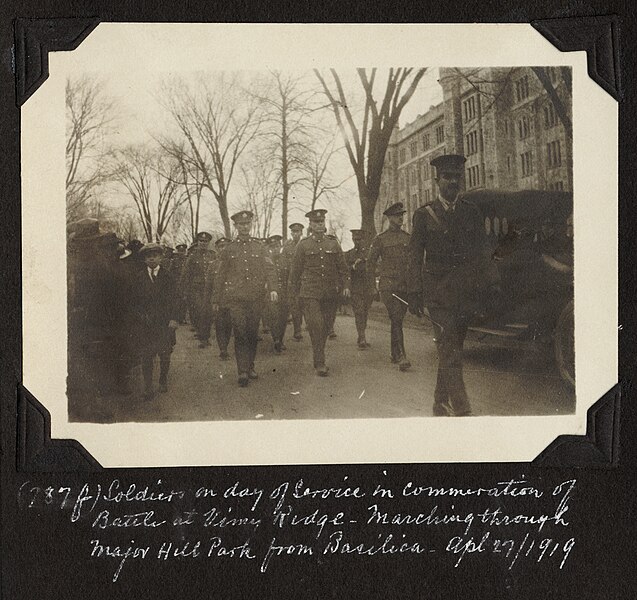 File:Soldiers participating at a commemoration of the Battle of Vimy Ridge, Ottawa (PR2004-006.6.2-787f).jpg