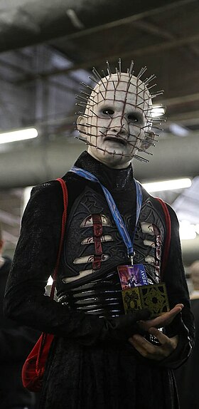 Cosplay di Pinhead