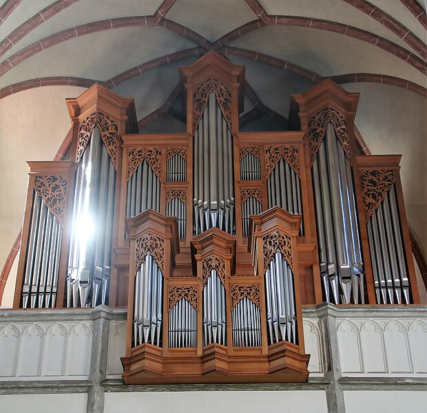 File:St. Jakobskirche (Burghausen) 07.jpg