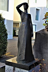 Josef Rickenbauer's 1976 statue Stauffacherin in Steinen Stauffacherin.jpg