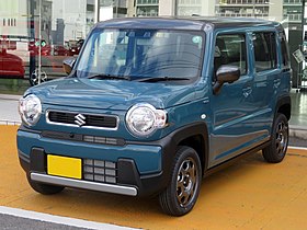 Suzuki HUSTLER HYBRID G 2WD (5AA-MR92S-HBGB-JN) vorne.jpg