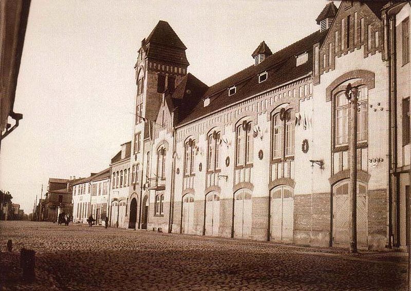 File:Tartu pritsmaja, c 1911.jpg