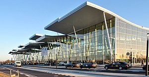 Terminal T2 we Wrocławiu (cropped).jpg