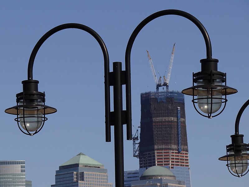 File:View of Freedom Tower-World Trade Center under Construction - Manhattan - From Liberty State Park - Jersey City - New Jersey - USA.jpg