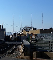 The former WFME transmitting towers in Maspeth, Queens. WQEW Maspeth Bushw LIRR jeh.JPG