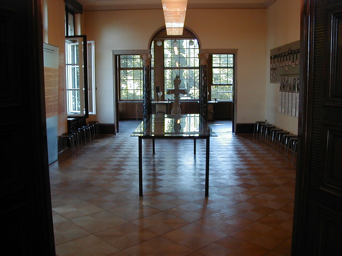 Wannsee-room.jpg