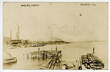 Waterfront in Peoria, Illinois, c. 1909 Waterfront in Peoria, Illinois.jpg