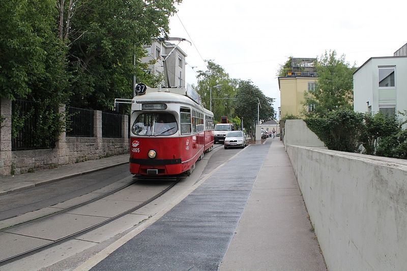 File:Wien-wiener-linien-sl-37-800346.jpg