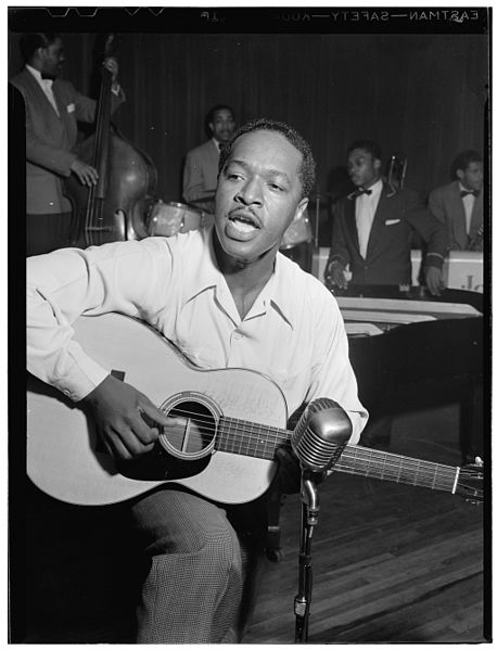 File:(Portrait of Josh White, Café Society (Downtown), New York, N.Y., ca. June 1946) (LOC) (5148205221).jpg