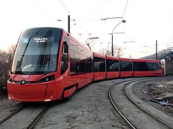 Škoda 29T3 na linke v obratisku na konečnej zastávke „Zlaté piesky“