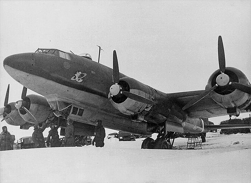 File:Сталинград. Фокке-Вульф Fw.200 «Кондор».jpg