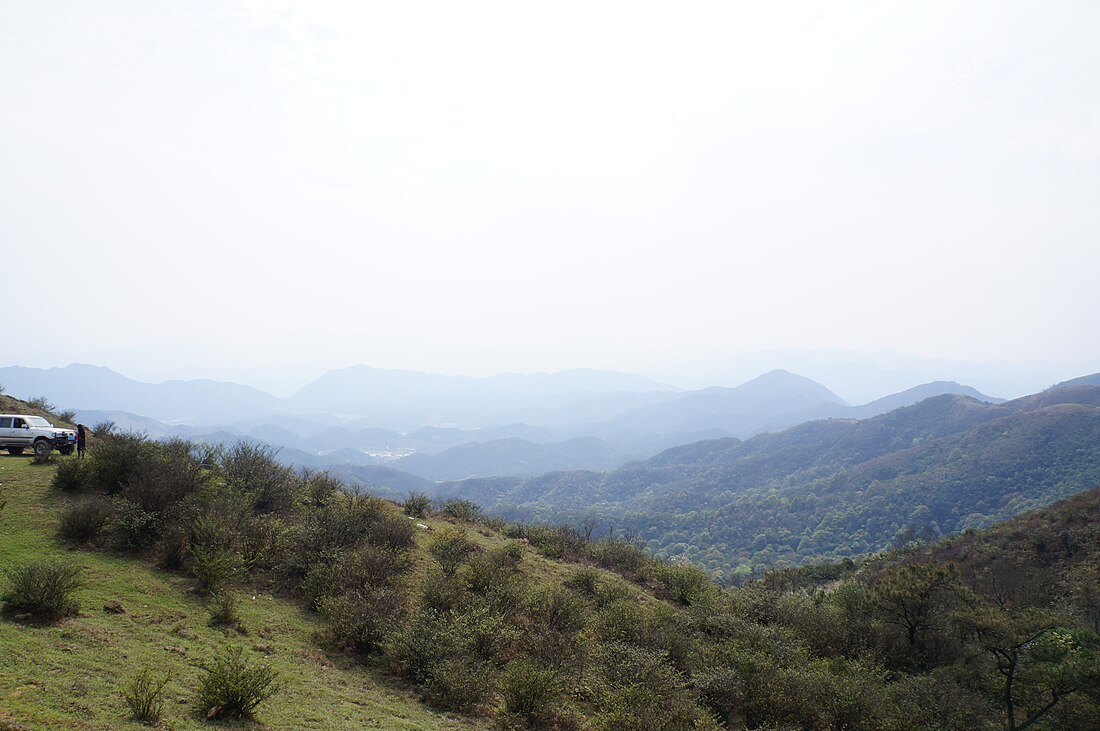 天露山