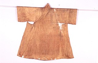 <i>Dapho</i> Korean short sleeve or no sleeve garment