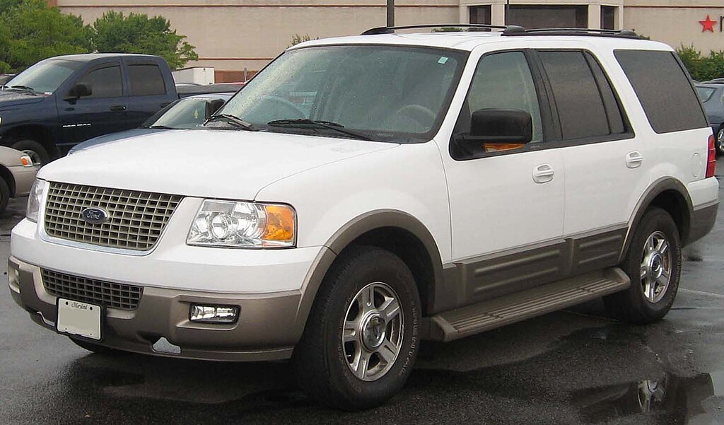 Ford Expedition 1024px-03-06_Ford_Expedition_EB