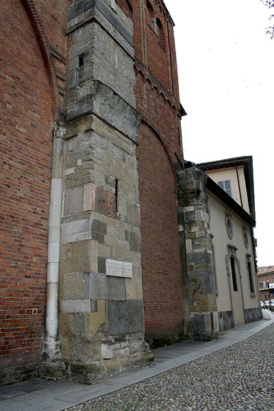 File:0320 - Pavia - S. Pietro - Facciata (dett.) - Foto Giovanni Dall'Orto, Oct 17 2009.jpg