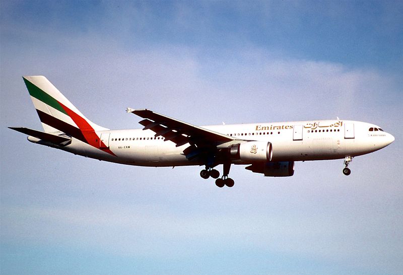 File:122ab - Emirates Airbus A300-605R, A6-EKM@ZRH,28.01.2001 - Flickr - Aero Icarus.jpg