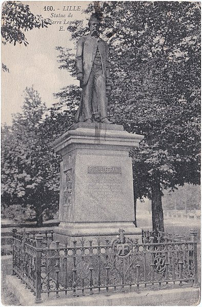 File:160 - Lille. — Statue de Pierre Legrand.jpg