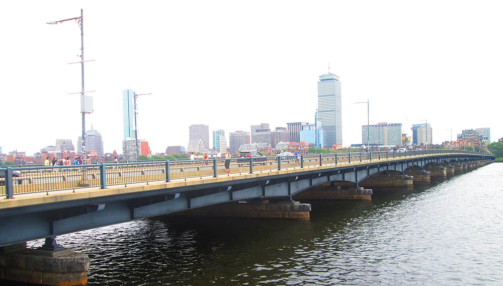 Photo of Harvard Bridge