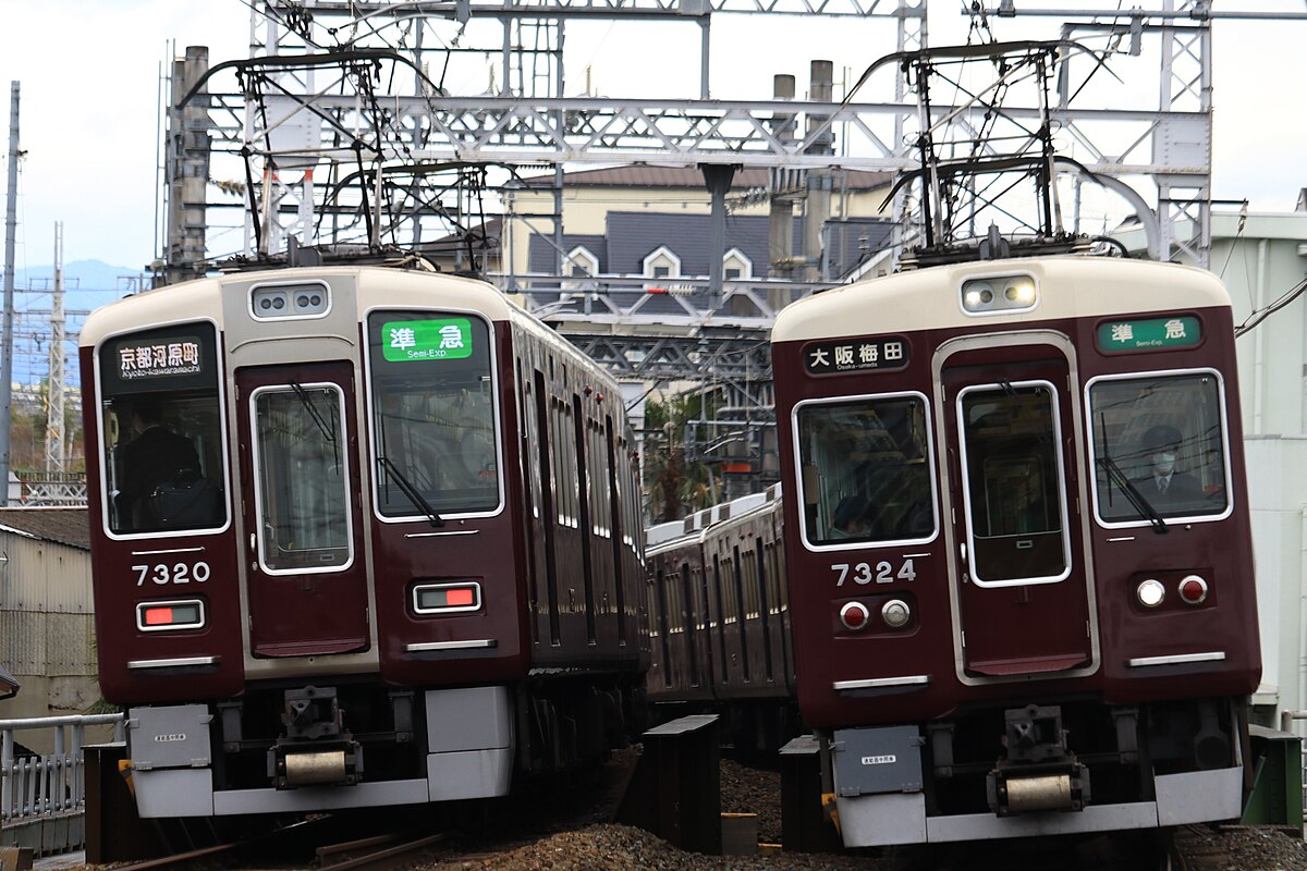 HO 阪急7300系先頭車精密完成品の車体-