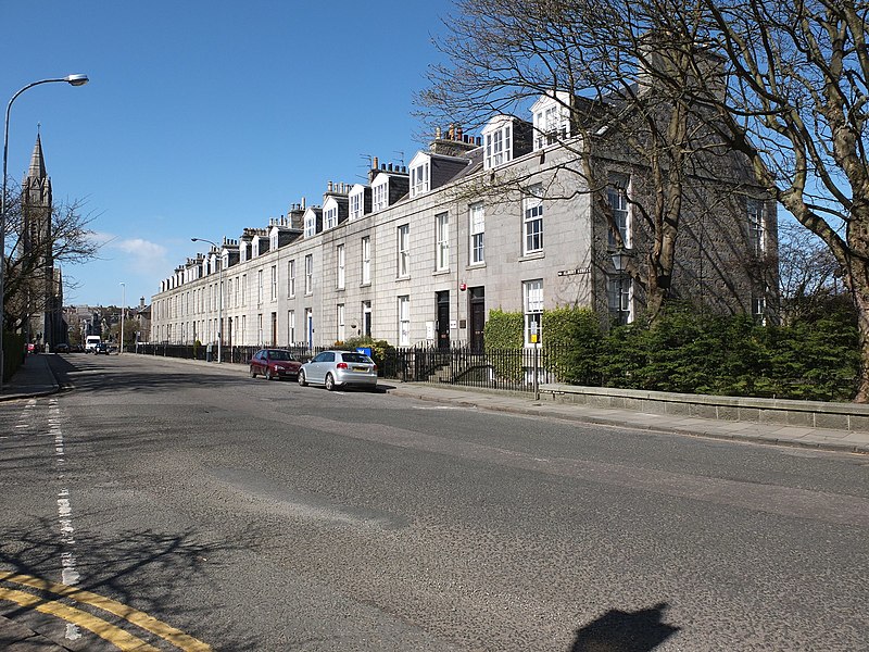 File:Albert Street, Aberdeen - geograph.org.uk - 3435855.jpg