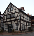 English: Half-timber building in Alsfeld Amthof 10 / Hesse / Germany This is a picture of the Hessian Kulturdenkmal (cultural monument) with the ID 13031 (Wikidata)