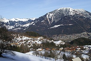 Büürscherbearg (unte im Tal Blick uf Bludaz)