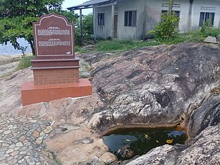 <span class="mw-page-title-main">Batu Pahat Well</span> Well in Batu Pahat, Johor, Malaysia