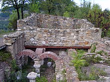 The ruins of a noble family's house in Tarnovo Boliar.dom.jpg